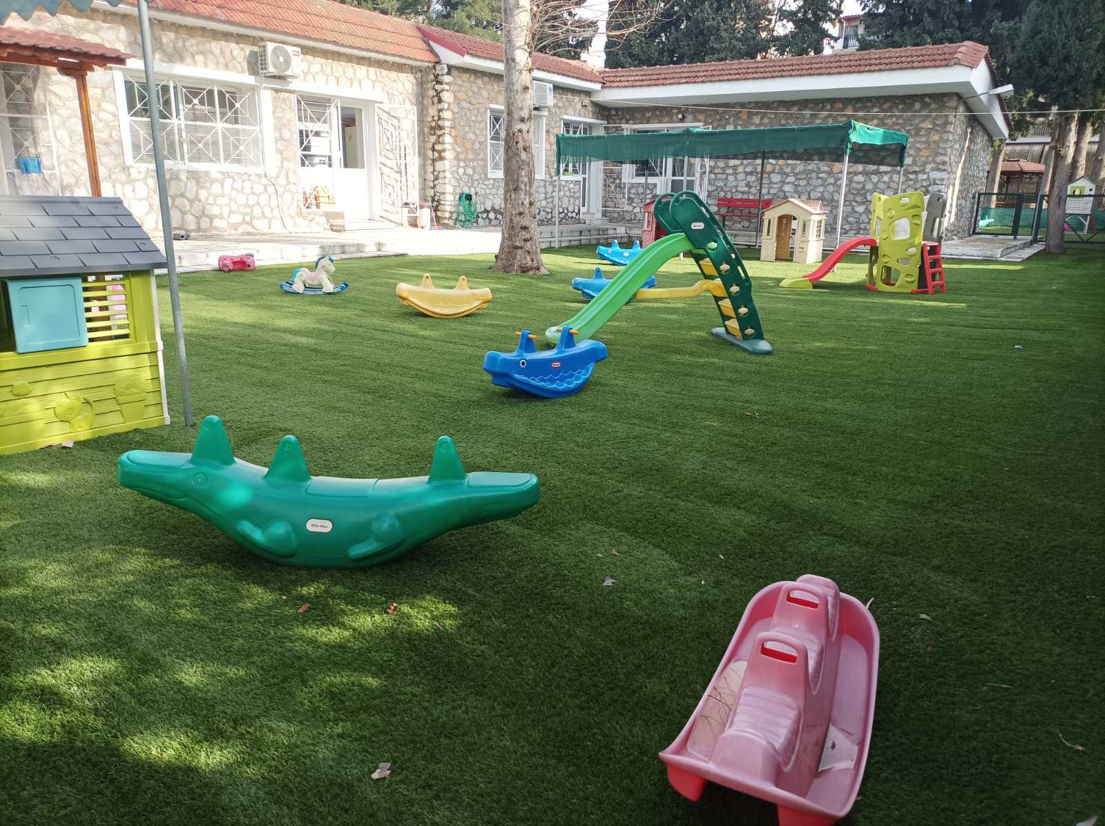 Δεύτερη αυλή - φωτογραφία 3