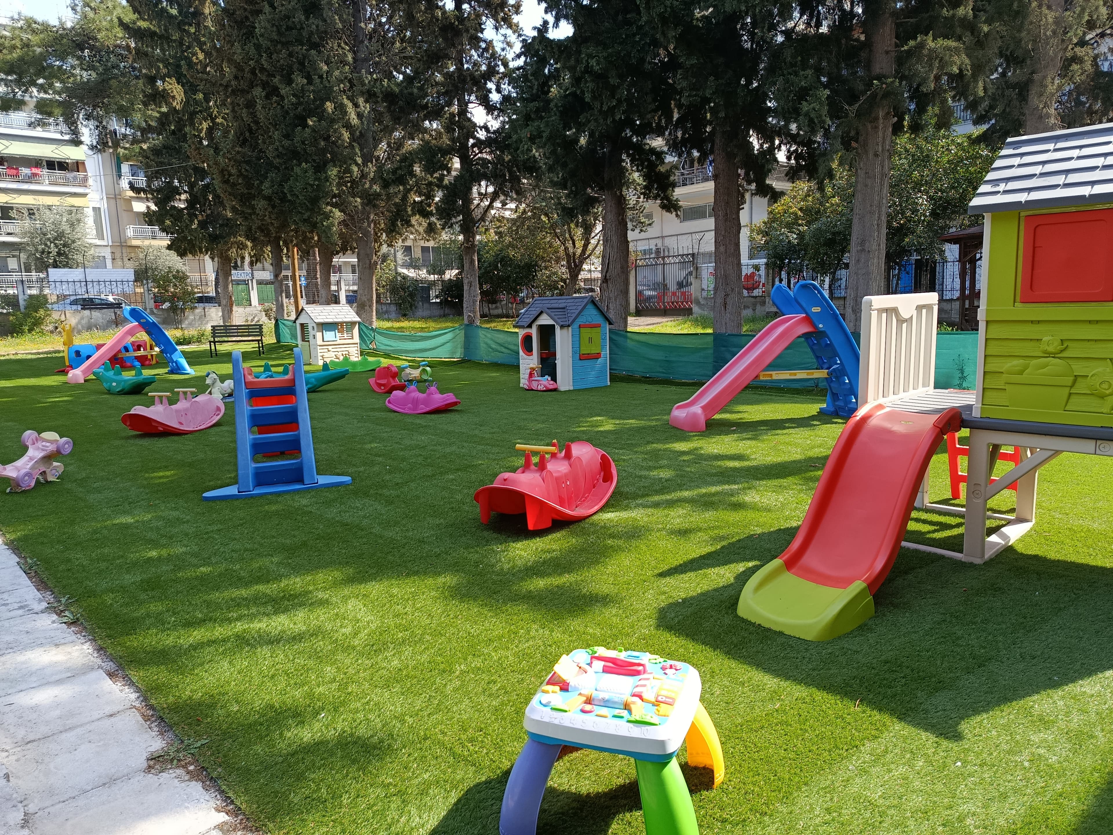 Πρώτη αυλή - φωτογραφία 1